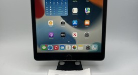 Good
													Apple iPad 9th Gen - Unlocked, Silver, 64 GB, A2603, photo 1 of 6