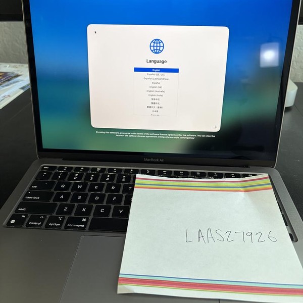 MacBook Air 2020 - 13 inch - Apple M1, Gray, 1 TB, 16 GB