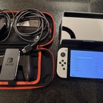 Mint Nintendo Switch - OLED - White, 64 GB