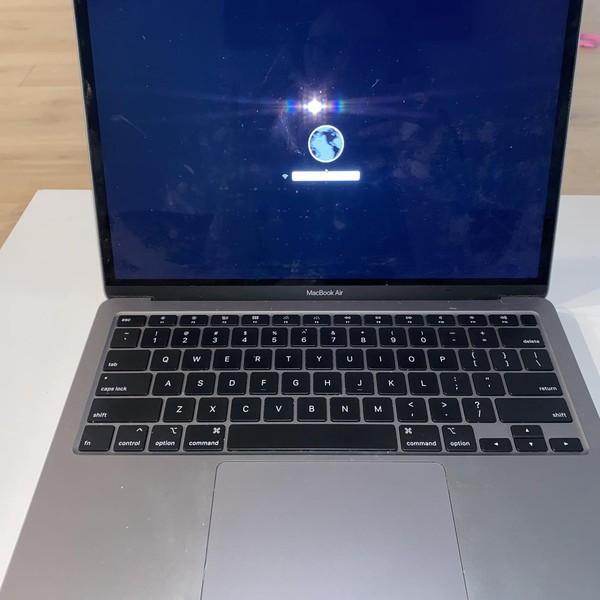 MacBook Air 2020 - 13 inch - 256 GB, Silver, 8 GB, Intel Core i3