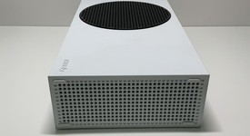 Good
													Xbox Series S (2020) - White, 512 GB, photo 4 of 5