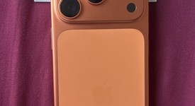 Mint
													Apple iPhone 17 Pro - Unlocked, Cosmic Orange, 256 GB, A3256, photo 3 of 7