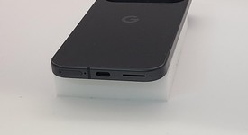 Mint
													Google Pixel 9 - Unlocked, Obsidian, 128 GB, 12 GB, G2YBB, photo 4 of 7