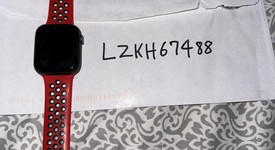 Good
													Apple Watch Series 4 44mm - Unlocked, Gray, A1976 - Cellular, Aluminum, photo 1 of 8