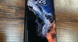 Good
													Samsung Galaxy S22 Ultra - AT&T, Green, 512 GB, 12 GB, SM-S908U, photo 1 of 7