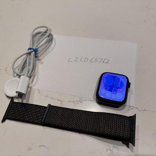 Apple Watch Series 8 45mm - Midnight, A2771 - GPS, Aluminum