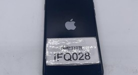 Fair
													Apple iPhone SE 3rd Gen 2022 - Unlocked, Midnight, 64 GB, A2595, photo 4 of 10