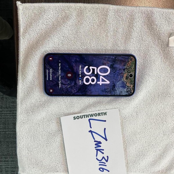 Google Pixel 10 - Unlocked, 128 GB, Indigo, GLBW0