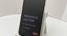 Mint
													Google Pixel 8a - Unlocked, Porcelain, 128 GB, 8 GB, GKV4X, Sub-6 5G, photo 1 of 5