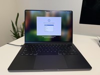 MacBook Pro 2024 - 14"