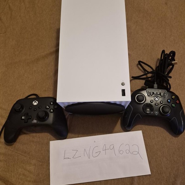Xbox Series X (2020) - 1 TB, Robot White, All-Digital