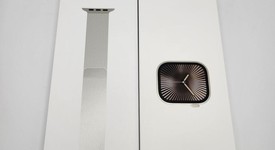 New
													Apple Watch Series 10 42mm - Unlocked, Natural, A3001 - Cellular, Titanium, photo 1 of 5