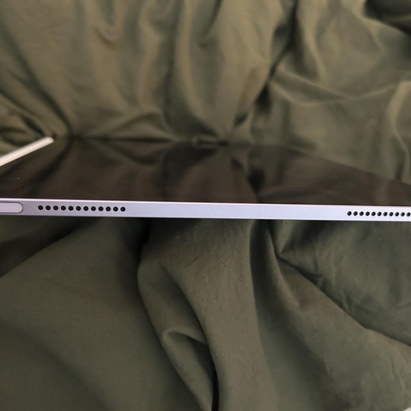 Apple iPad Air 13 inch (M2) 2024 - Wi-Fi, Purple, 256 GB, A2898