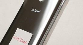 Good
													LG V30 - Verizon, Silver, 64 GB, VS996, photo 4 of 8