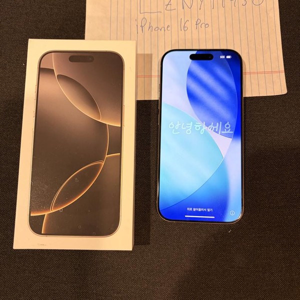 Apple iPhone 16 Pro - Unlocked, 256 GB, Natural, A3083