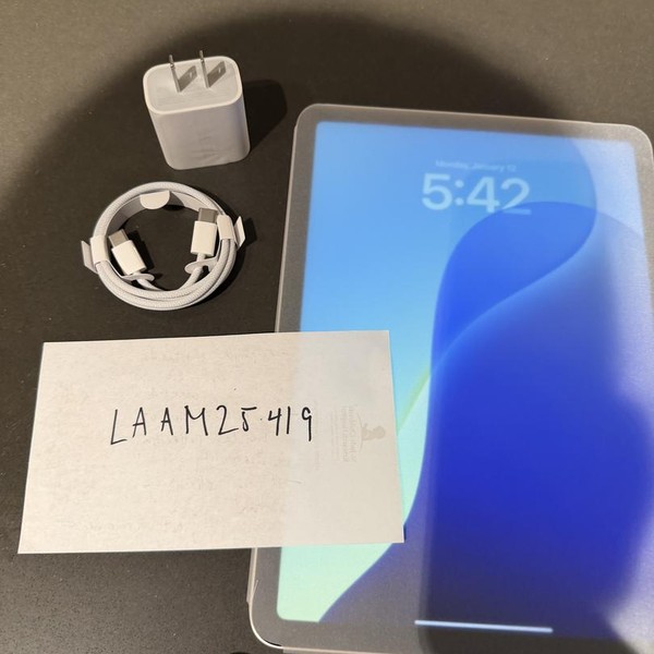 Apple iPad Air 11 inch (M3) 2025 - Wi-Fi, 128 GB, Starlight, A3266