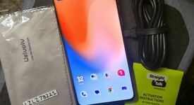 Mint
													Motorola Edge (2024) - Straight Talk, Midnight Blue, 256 GB, 8 GB, photo 1 of 11