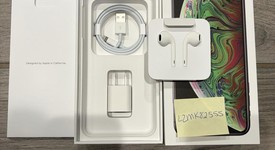 Mint
													Apple iPhone Xs Max - Unlocked, Gray, 256 GB, A1921, photo 4 of 5