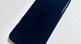 Good
													Apple iPhone SE 2nd Gen 2020 - Unlocked, Black, 128 GB, A2275, photo 5 of 7