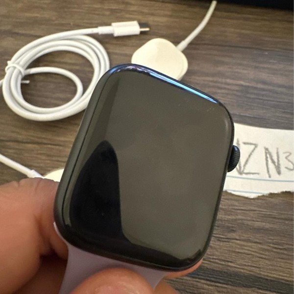 Apple Watch Series 9 45mm - Unlocked, Midnight, A2984 - Cellular, Aluminum