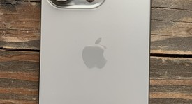 Good
													Apple iPhone 16 Pro - Unlocked, Natural, 512 GB, A3083, photo 3 of 6
