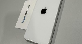 Fair
													Apple iPhone SE 3rd Gen 2022 - Verizon, Starlight, 256 GB, A2595, photo 4 of 5