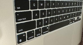 Mint
													MacBook Air 2024 (M3) - 15" - Apple M3, Silver, 1 TB, 24 GB, 10-core GPU, photo 3 of 15