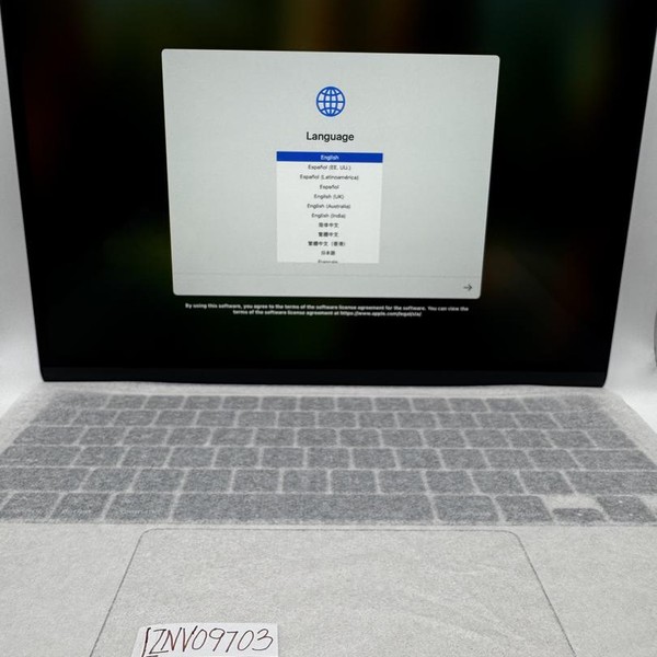 MacBook Air 2025 (M4) - 13 inch - Apple M4, Starlight, 256 GB, 16 GB
