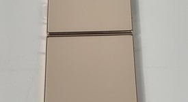 Good
													Samsung Galaxy Z Flip4 5G - AT&T, Rose Gold, 256 GB, 8 GB, SM-F721U, photo 3 of 7