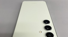 Good
													Samsung Galaxy S24 - T-Mobile, Green, 256 GB, 8 GB, SM-S921U, photo 5 of 8