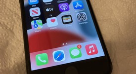 Good
													Apple iPhone 7 - AT&T, Jet Black, 128 GB, A1778, photo 6 of 6