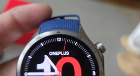 Good
													OnePlus Watch 3 - Emerald Titanium, photo 2 of 12