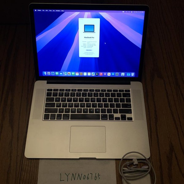 MacBook Pro 2015 (Retina) - 15 inch - 256 GB, Silver, 16 GB