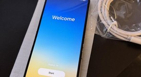 Good
													Samsung Galaxy Z Flip5 - Unlocked, Cream, 256 GB, 8 GB, SM-F731U1, photo 1 of 9