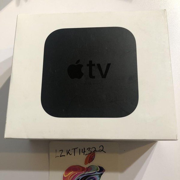 Apple TV 4k 1st Gen (2017) - 32 GB