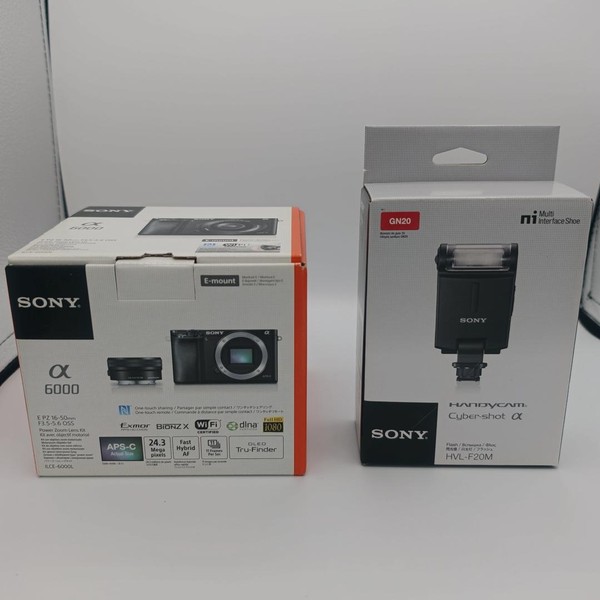 Sony a6000 - White