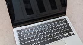 Good
													MacBook Pro 2020 - 13" - I5, Silver, 256 GB, 8 GB, photo 1 of 10