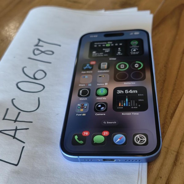 Apple iPhone 16 - Unlocked, 128 GB, Ultramarine, A3081