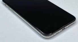 Mint
													Apple iPhone Xs - Unlocked, Silver, 256 GB, A1920, photo 5 of 7