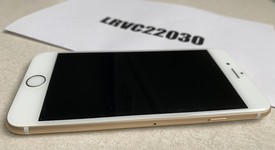 Mint
													Apple iPhone 6 - Unlocked, Gold, 64 GB, A1549, photo 2 of 8