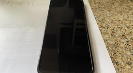 Good
													Motorola Razr (2024) - Unlocked, Gray, 256 GB, 8 GB, photo 2 of 12