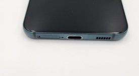 Good
													Samsung Galaxy S22 - AT&T, Green, 256 GB, 8 GB, SM-S901U, photo 4 of 7