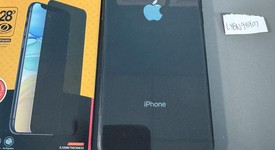 Mint
													Apple iPhone Xr - Unlocked, Black, 64 GB, A1984, photo 2 of 6