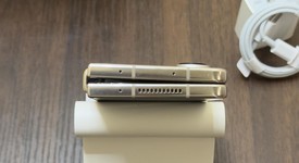 Good
													Samsung Galaxy Z Fold4 5G - Verizon, Beige, 512 GB, 12 GB, SM-F936U, photo 5 of 9