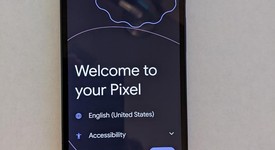 Mint
													Google Pixel 9a - Visible, Obsidian, 128 GB, 8 GB, photo 1 of 10