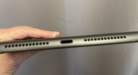 Good
													Apple iPad 9th Gen - Wi-Fi, Gray, 64 GB, A2602, photo 2 of 16