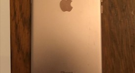 Good
													Apple iPhone 6S Plus - AT&T, Rose Gold, 64 GB, A1634, photo 2 of 4