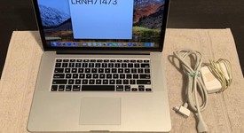 Good
													MacBook Pro 2015 (Retina) - 15" - Silver, 512 GB, 16 GB, photo 1 of 12