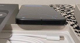 Mint
													Google Pixel 9 - Unlocked, Obsidian, 128 GB, 12 GB, G2YBB, photo 5 of 12