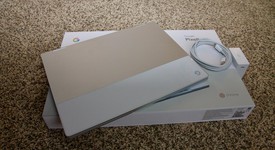 Good
													Google Pixelbook - I5, Silver, 128 GB, 8 GB, photo 1 of 10